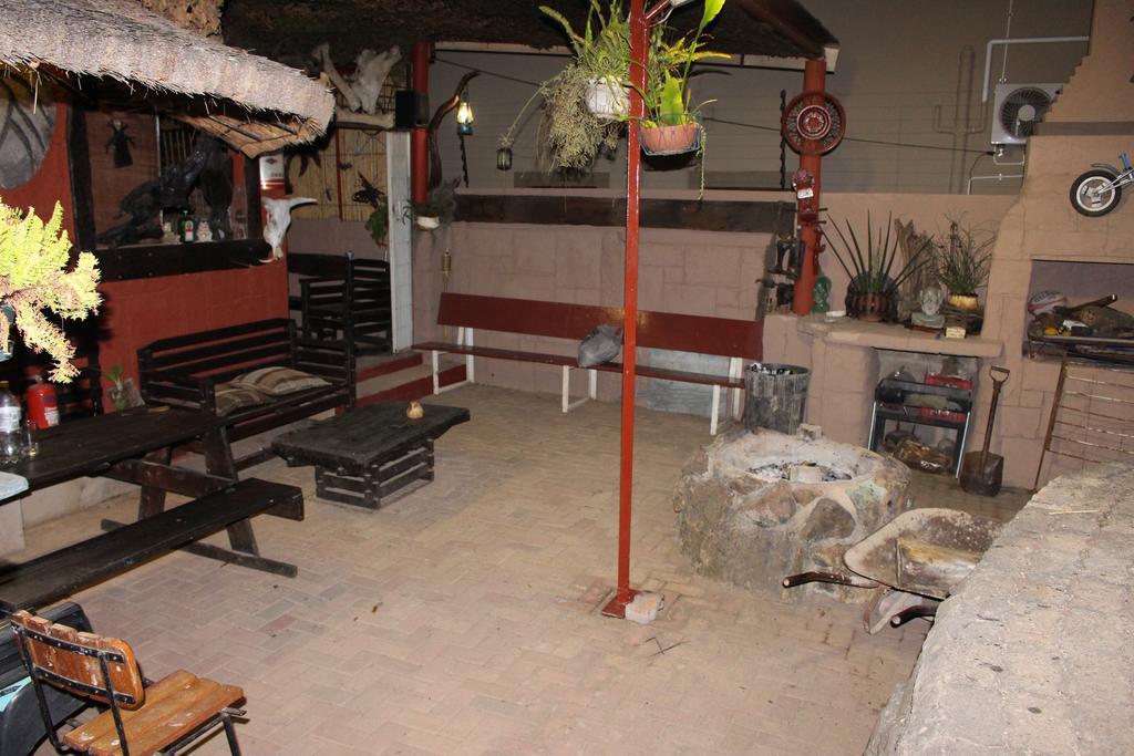 Mac Malone'S Mbombela Exterior foto