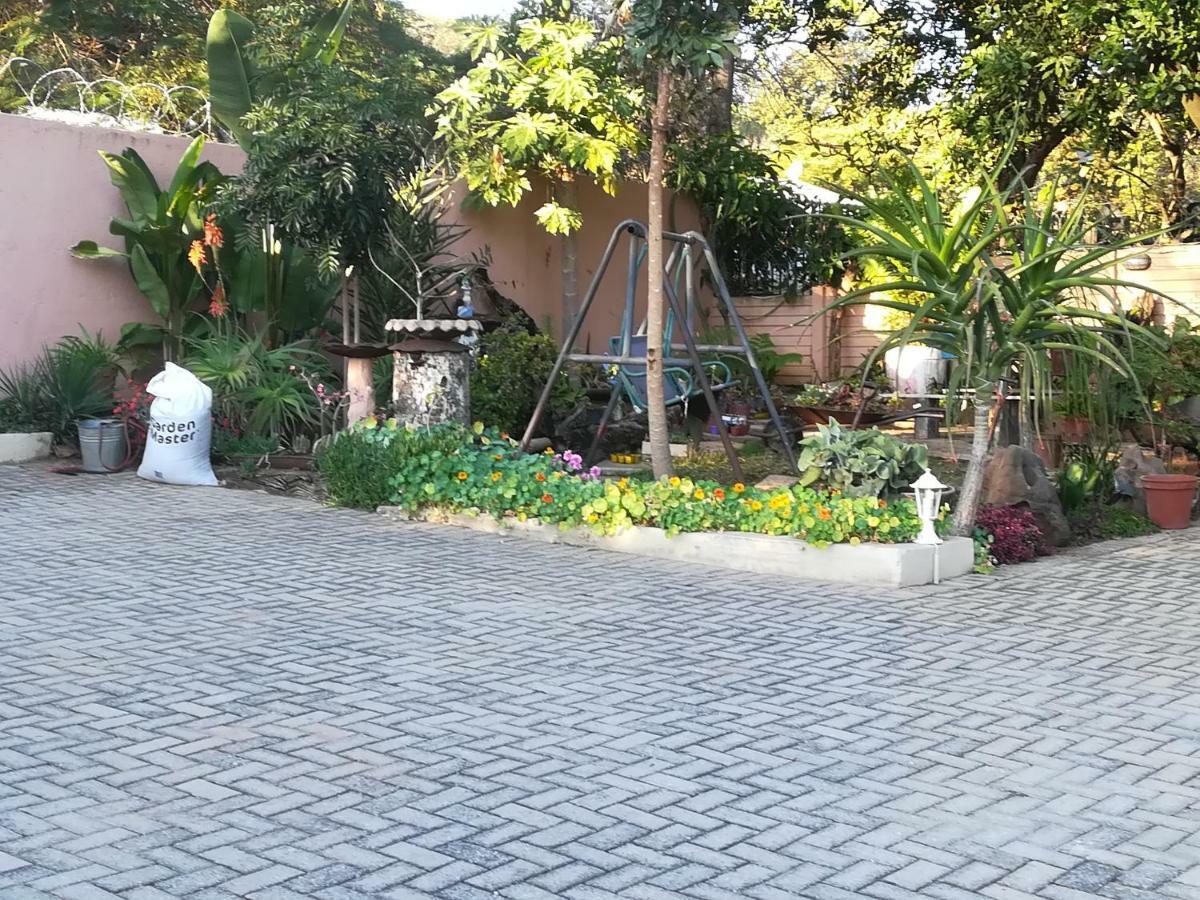 Mac Malone'S Mbombela Exterior foto